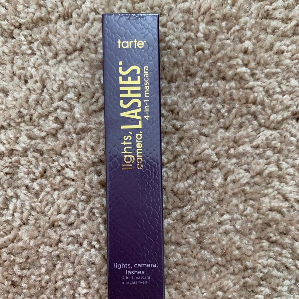 tarte lights camera lashes mascara in black